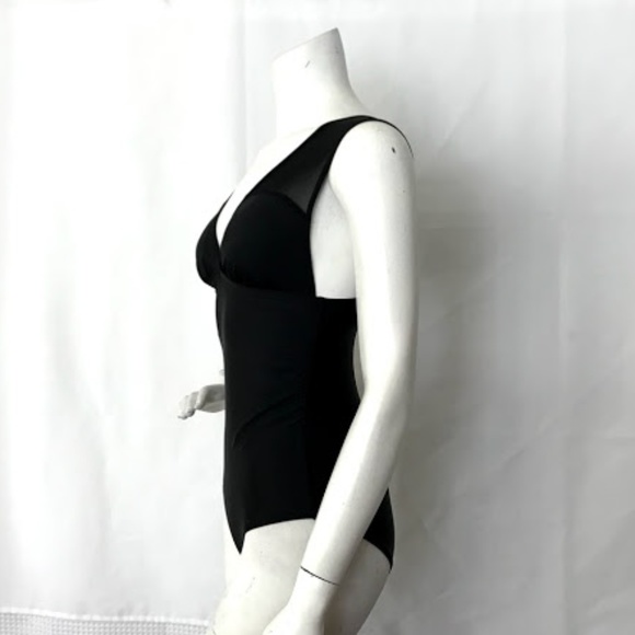 Mod By Parfait Flair One Piece Swimsuit Black - Picture 5 of 8
